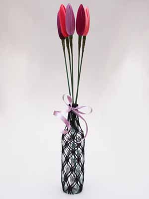 Vase mit Netzverzierung